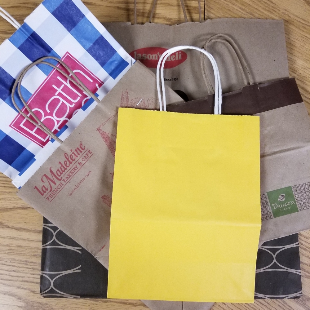 6 paper bags with handles